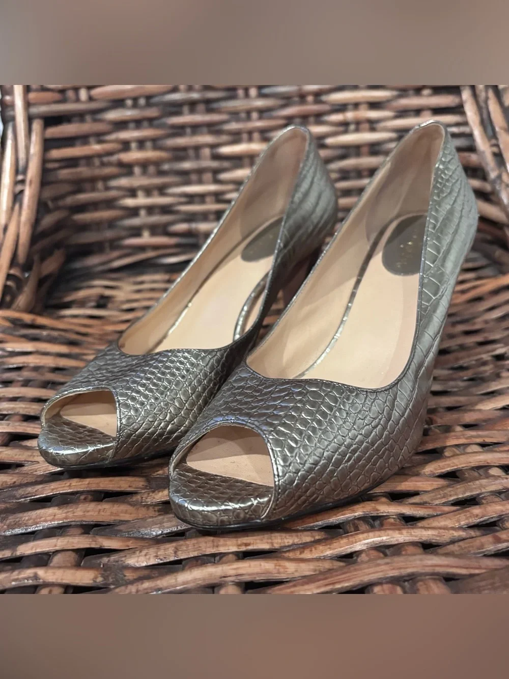 Cole Haan Women's Gold Metallic Peep Toe Heels in size 8.5